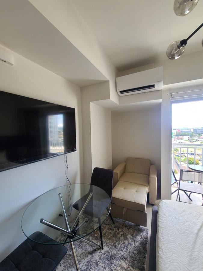 Inspiria Condo Free Airport Pickup For 3 Nights Stay Or More Davao Exterior foto